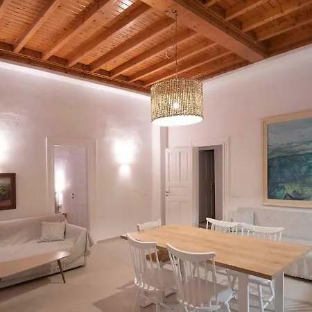 M Little Venice * Mykonos Town